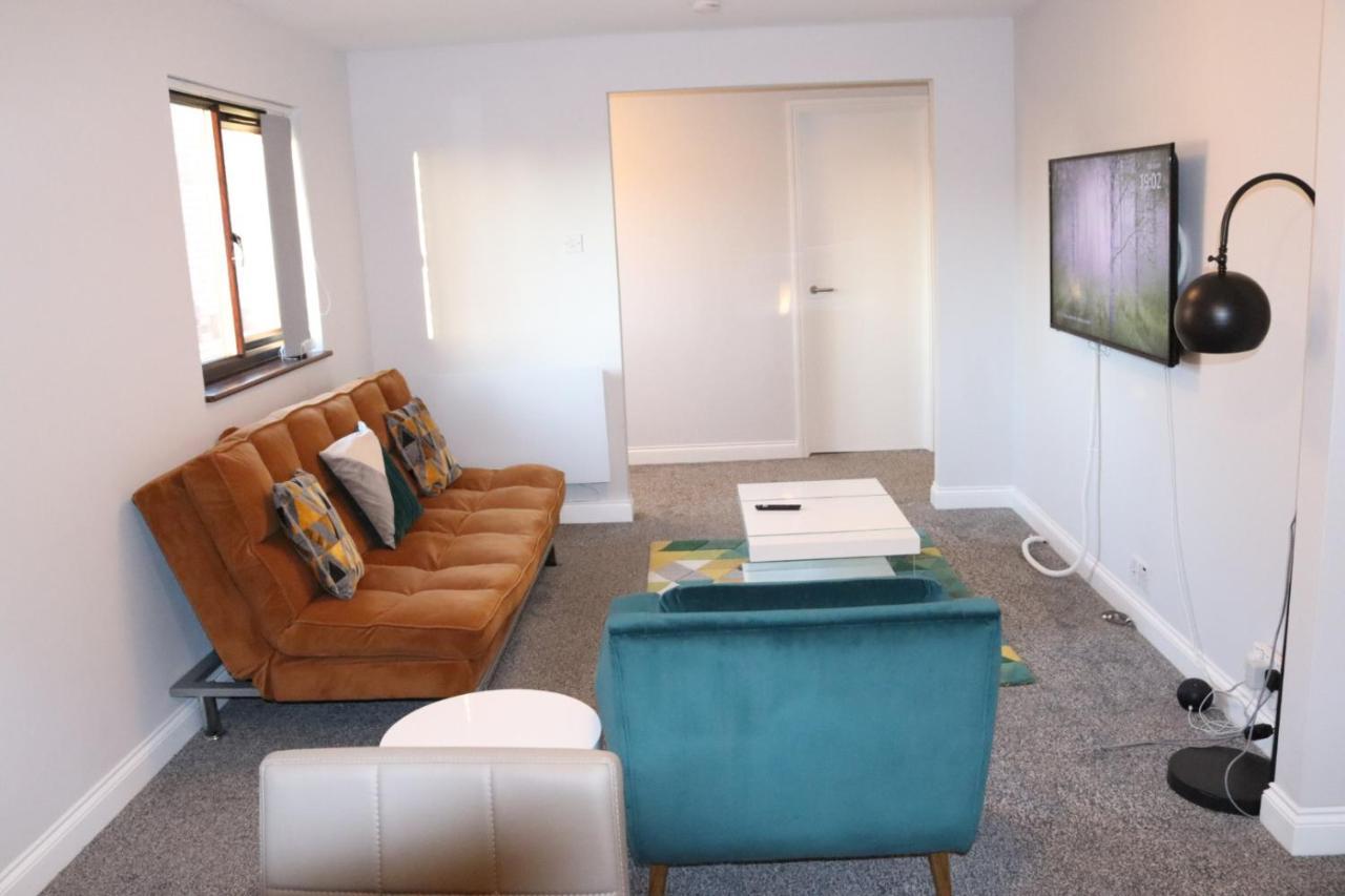 Garland Modern Apartment With Private Garden & Parking Dartford 5 Kültér fotó