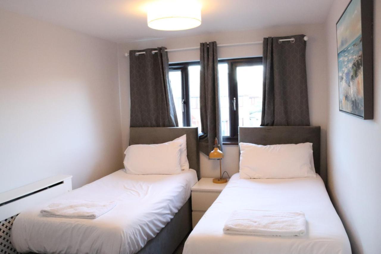 Garland Modern Apartment With Private Garden & Parking Dartford 5 Kültér fotó
