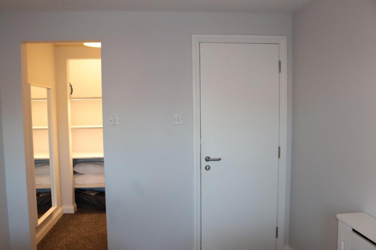 Garland Modern Apartment With Private Garden & Parking Dartford 5 Kültér fotó