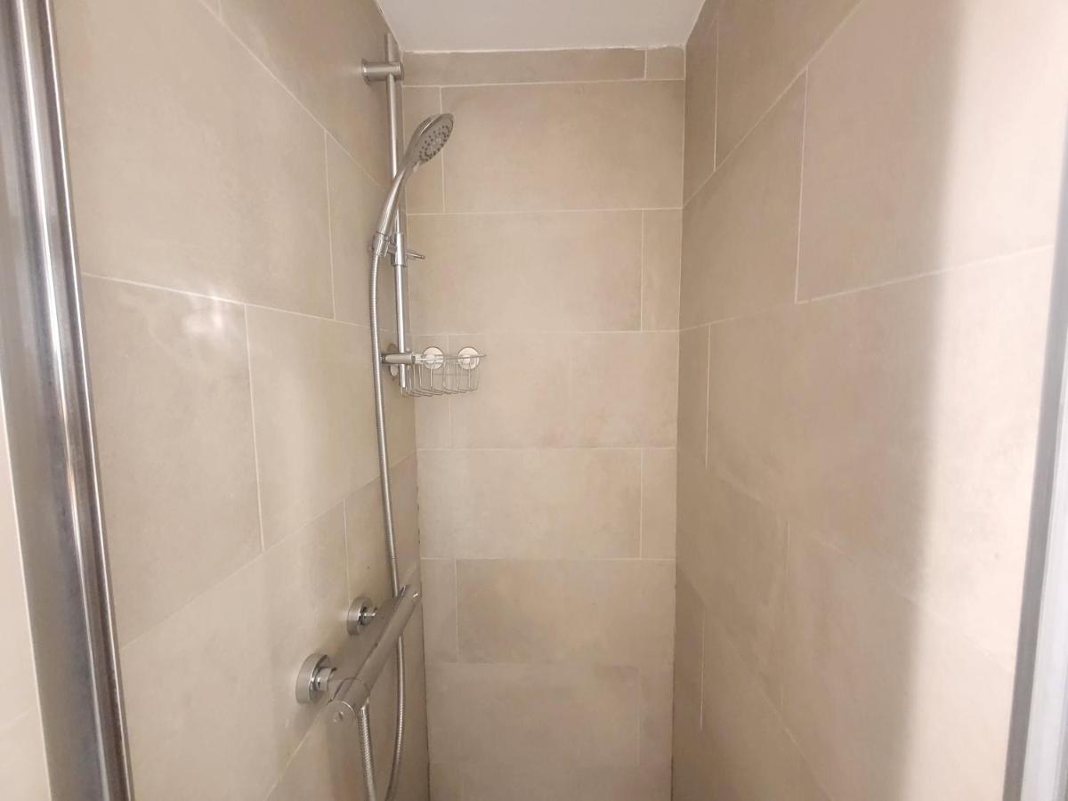 Garland Modern Apartment With Private Garden & Parking Dartford 5 Kültér fotó